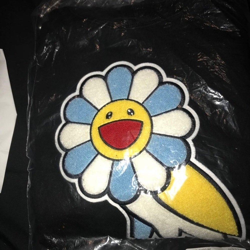 OVO x Takashi Murakami complexcon